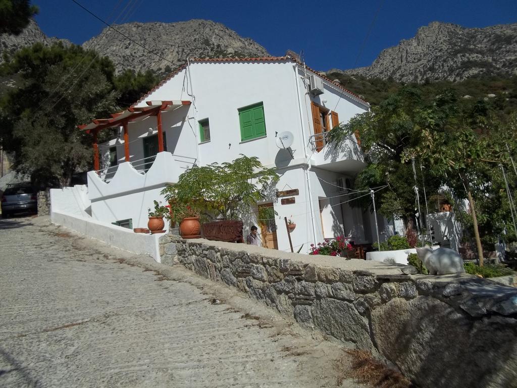 Zacharoula Rooms Manganítis Exterior photo